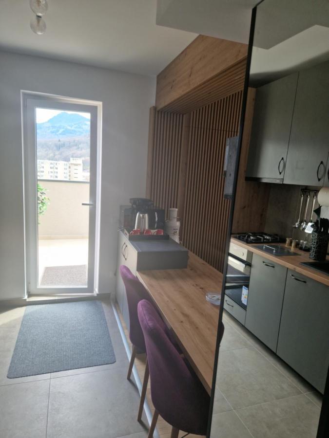 Appartement Casa Mov à Braşov Extérieur photo