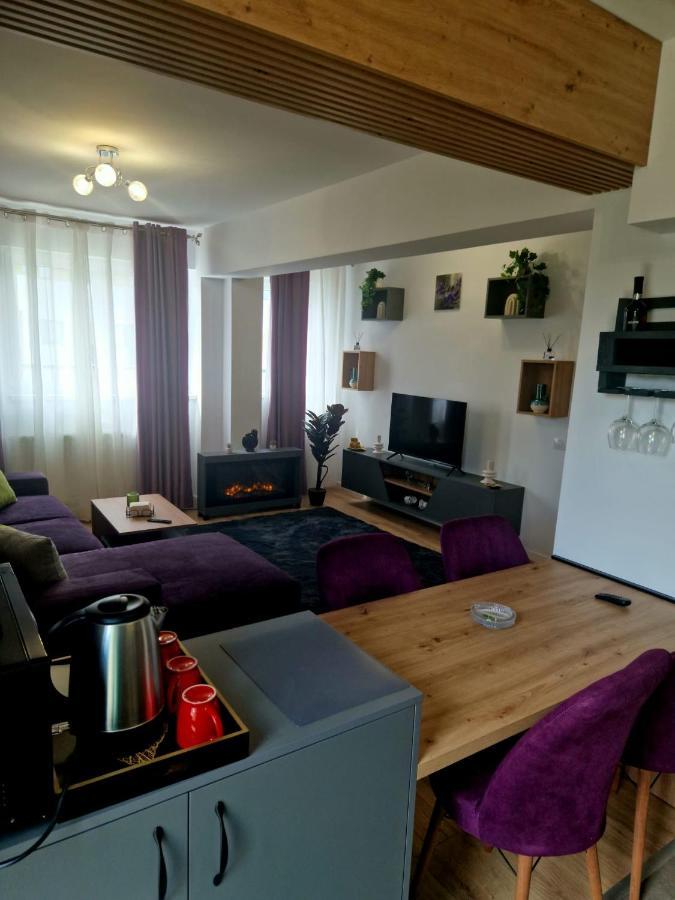 Appartement Casa Mov à Braşov Extérieur photo